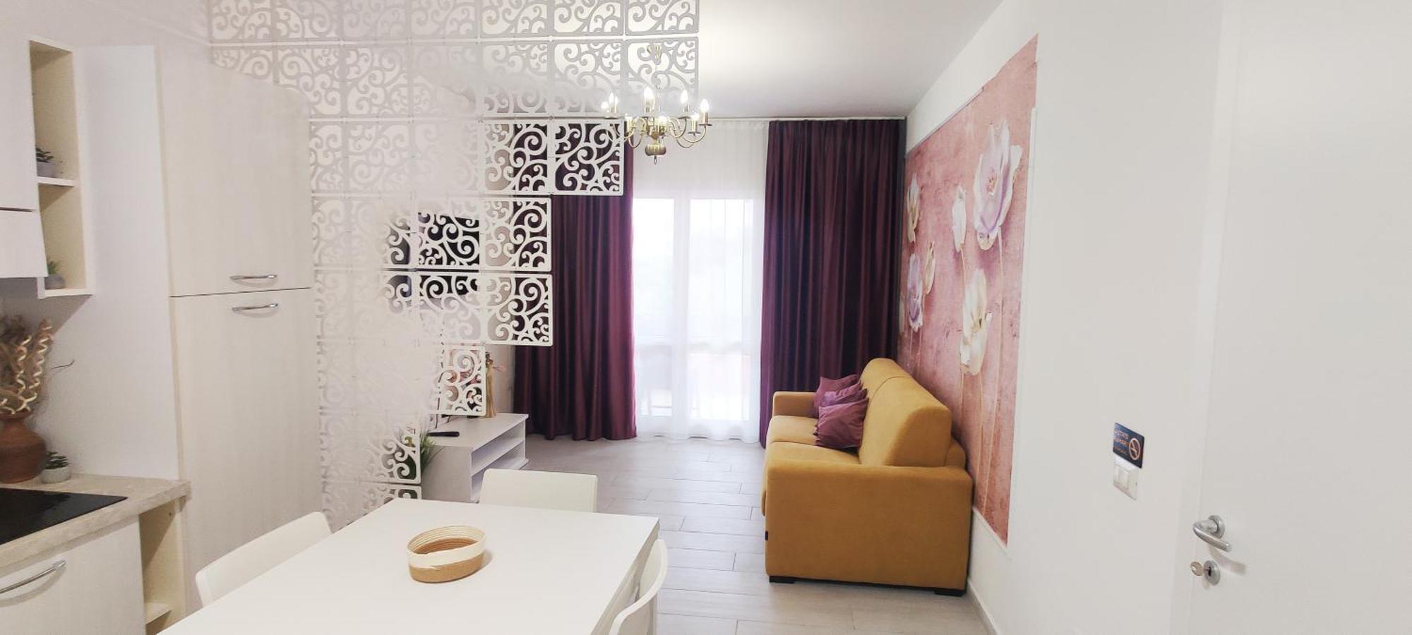 דירות לה מדלנה Casa Dei Fiori Blu מראה חיצוני תמונה