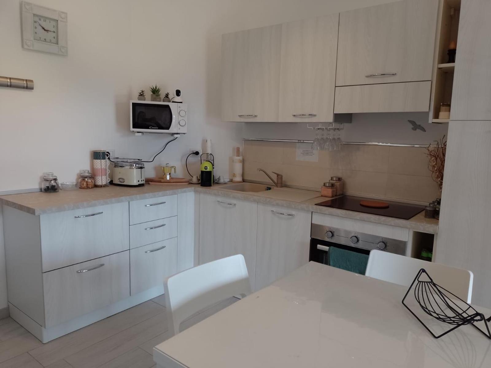 דירות לה מדלנה Casa Dei Fiori Blu מראה חיצוני תמונה